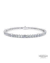 Riviera bracelet in 18k white gold with 4.45ct diamonds, mixing round and emerald-cut stones.